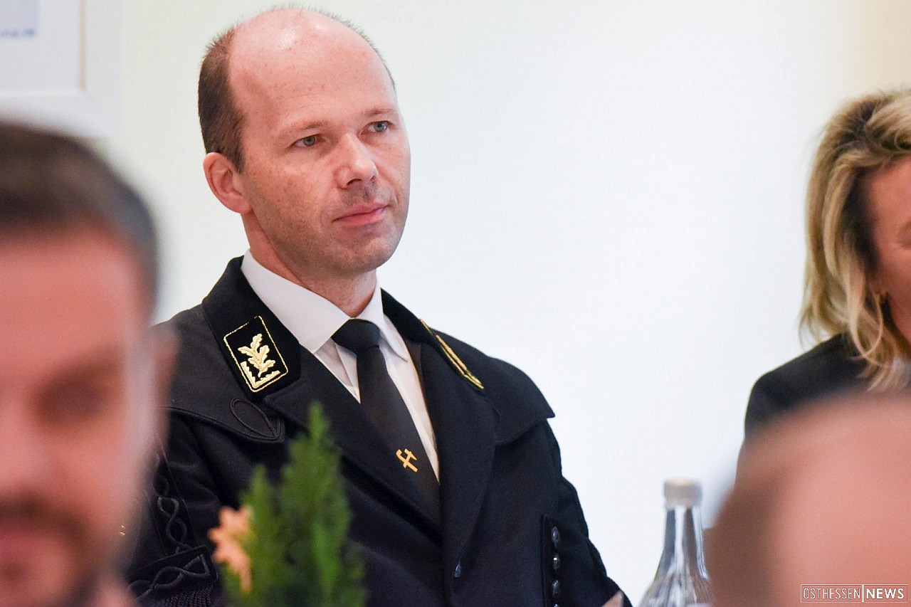 Martin Ebeling verabschiedet - K S Werk Ellers startet mit Roland ...