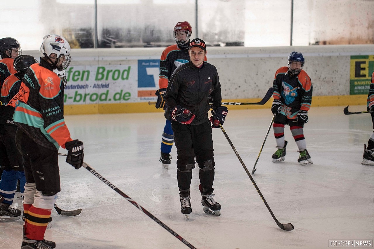 Ice Hockey Pro – Elite Ice Hockey Camps produced by Maxim Ivanov and  Endorsed by Evgeni Malkin!