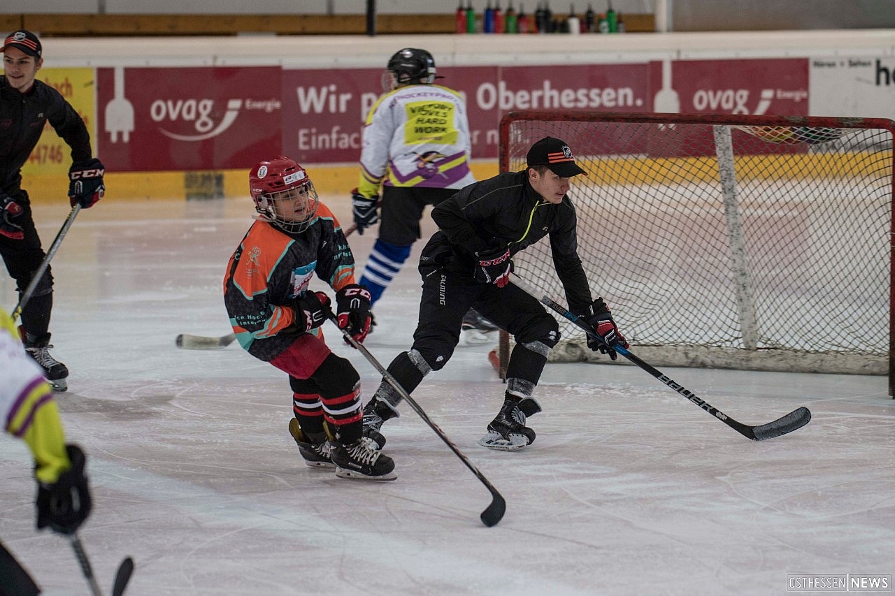 Ice Hockey Pro – Elite Ice Hockey Camps produced by Maxim Ivanov and  Endorsed by Evgeni Malkin!
