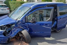 Schwerer Unfall Auf Der B 62: Motorrad Prallt Frontal Gegen Auto ...