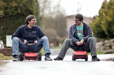 Fulda: Zwei Studenten wollen Geschwindigkeitsrekord mit Boddycars aufstellen