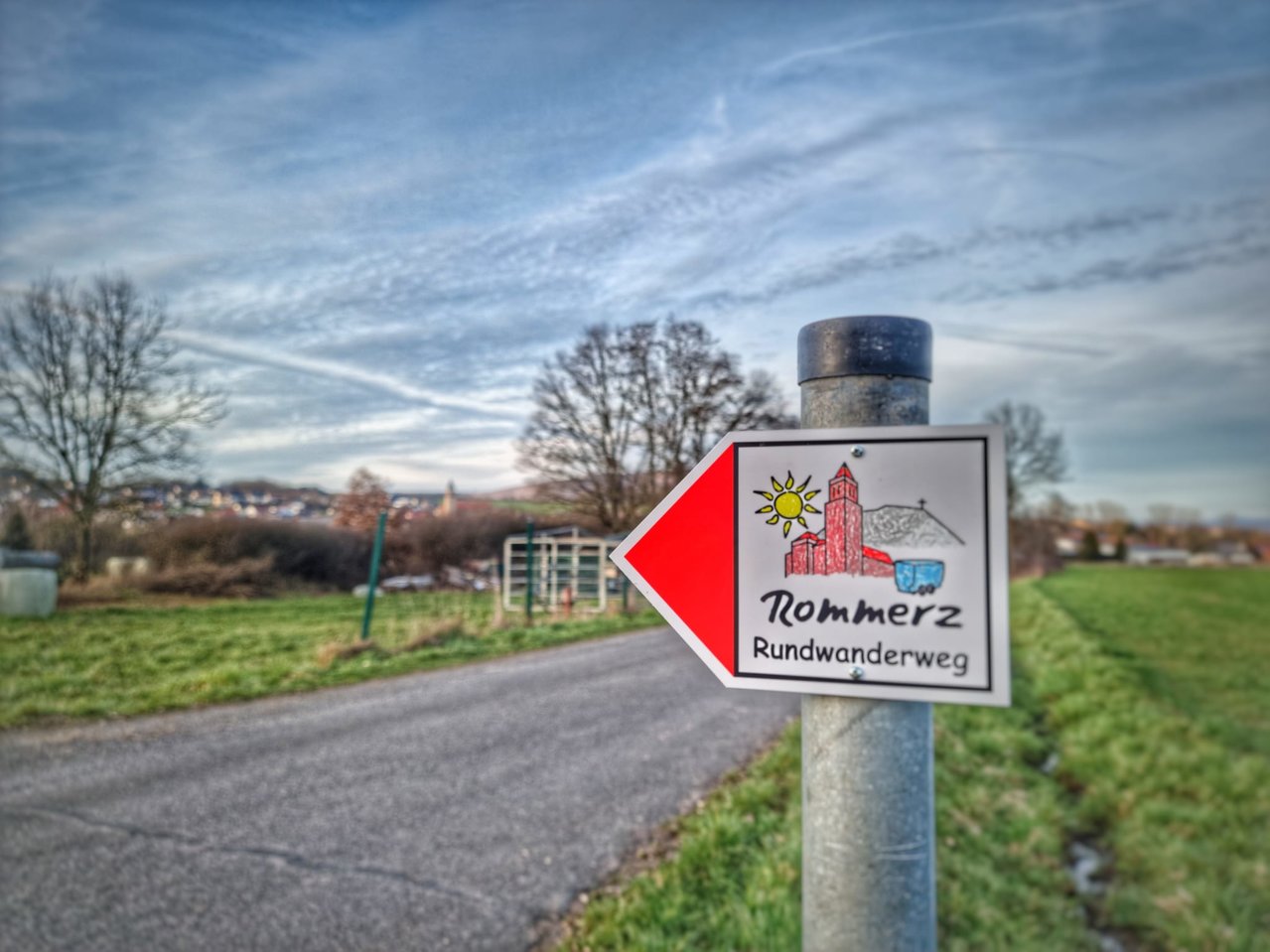 Wandern und viele Informationen: Neues Angebot rund um Rommerz -  Osthessen|News