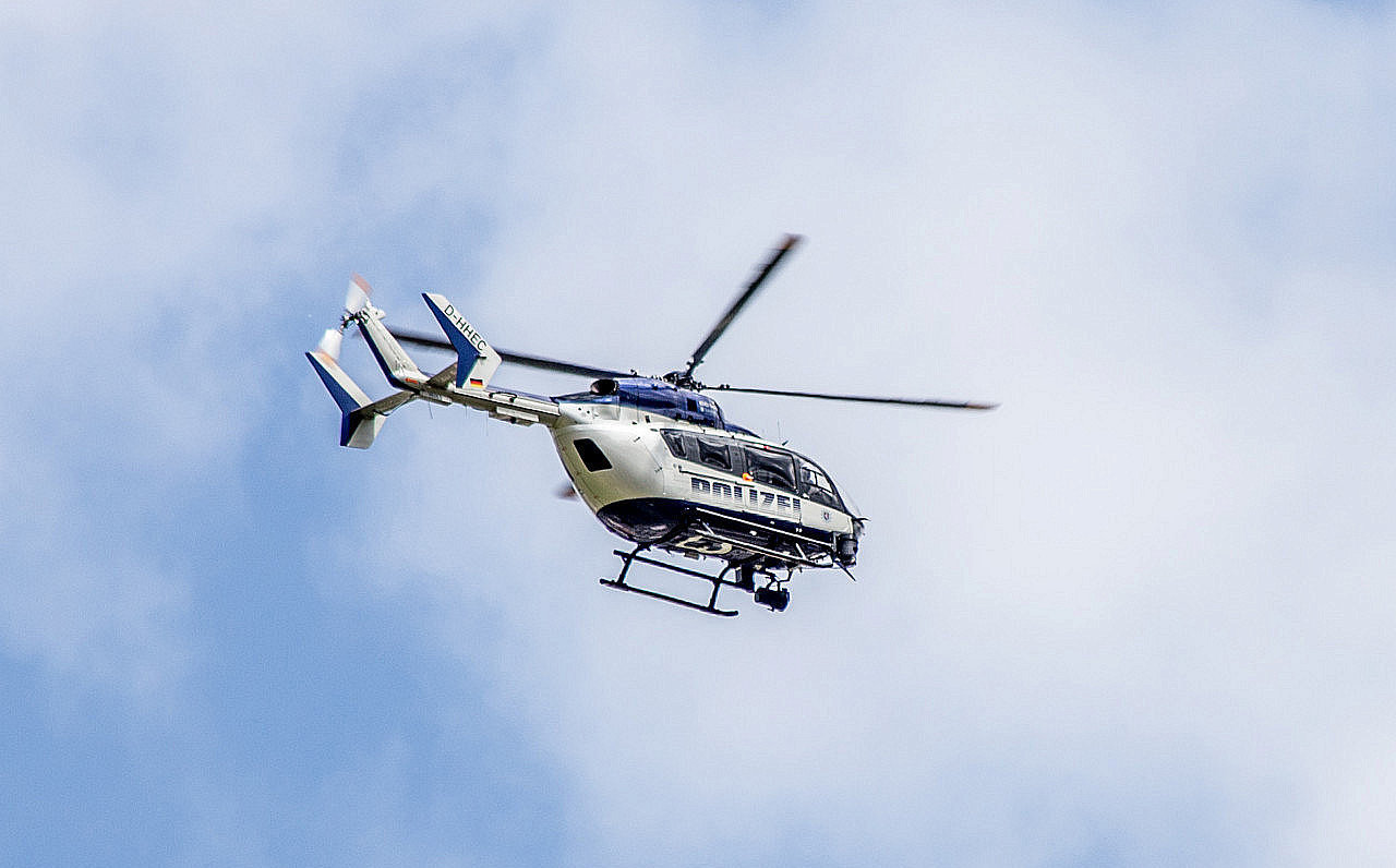 Polizeihubschrauber im Einsatz - O|N kennt den wahren Grund - Osthessen ...