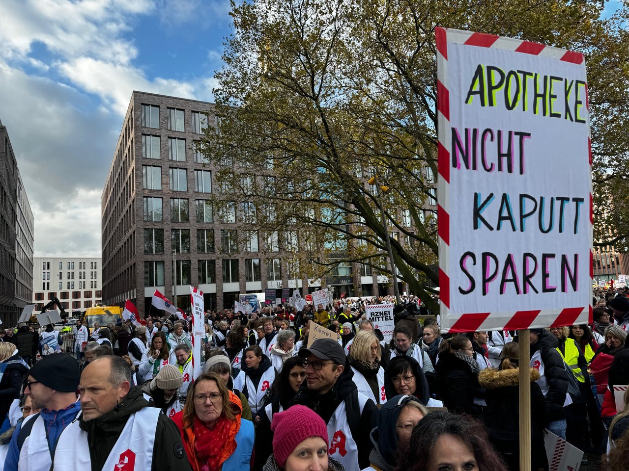 Dritter Apotheker-Streik: "Wir Sind Experten An Der Front, Nicht Herr ...