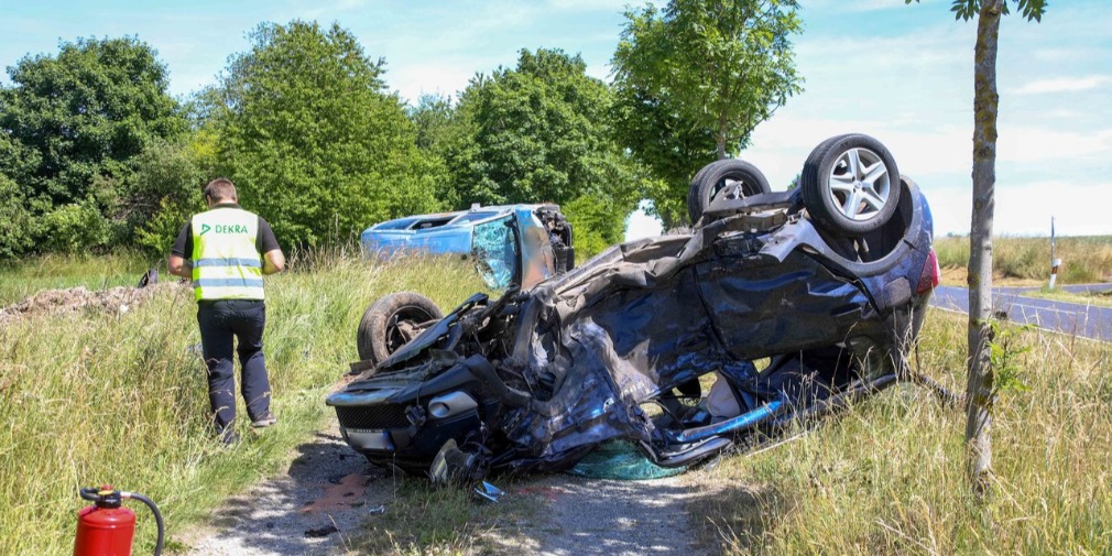 Traurige Gewissheit: Ein Mann (75) Stirbt Bei Unfall Auf Der Landstraße ...