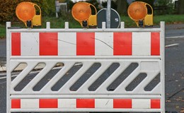 Fahrbahn in schlechtem Zustand: Erneuerung der L 3176 startet nach Pfingsten