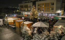 "Klein aber fein" - Weihnachtsmarkt feierlich eröffnet