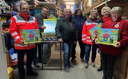 DRK Bad Hersfeld schickt 70 Lebensmittelpakete auf den Weg