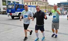Läufer übernehmen Fuldas zentralen Platz: Bilder vom Uniplatz