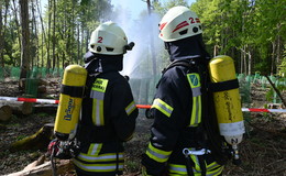 Auf den Ernstfall vorbereiten: 150 Einsatzkräfte bei Waldbrandübung in Lengers