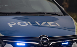 Hausdurchsuchungen bei suspendierten Frankfurter Polizeibeamten