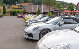 Eindrucksvolles Bild an der Hessenmühle - Sommerausfahrt des Porsche Forums