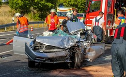 Unfall zwischen Dirlammen und Hörgenau: Vier Verletzte - darunter zwei Kinder
