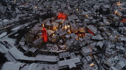 Weihnachten unter der "Größten Kerze der Welt"