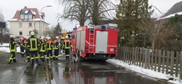 Feuerwehreinsatz wegen Heizungsbrand - Holzbank entzündet