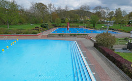 Schwimmbad Waidesgrund öffnet am 1. Mai