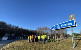 Bauern-Demo: Alle(s) relaxt an der Rhönautobahn in Unterfranken
