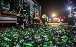 Etwa 200 Kisten Bier auf der Fahrbahn: Auf- und Abfahrt Fulda-Mitte wieder offen