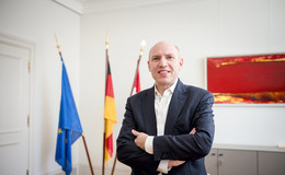 Manfred Pentz: "Bürokratieabbau im Schneckentempo"
