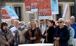 Ärzte lassen nicht locker: Streiktag am Dienstag und Demo mit Lauterbach