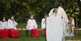 Einführung von Pfarrer Dr. Innocent Oyibo in Bachrain und Pilgerzell