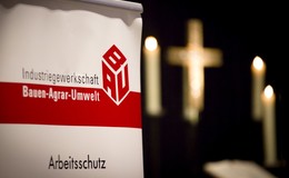 Gedenkminute für verunglückte Beschäftigte im Kreis Fulda