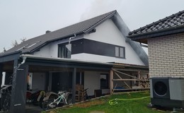 Dachstuhlbrand in Gleimenhain: Feuerwehr verhindert Schlimmeres