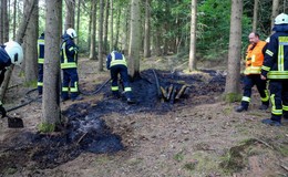 Weiterer Waldbrand: Trockene Fläche in Uttrichshausen fängt Feuer