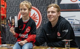 Eintracht mit Bundesliga-Stars in der Wemag: "Die Bude war brechend voll"