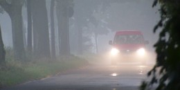 ADAC gibt Tipps: So sollten sich Autofahrer bei Nebel verhalten
