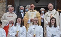 Pater Patrick Vey feierte seine Heimatprimiz in Steinau