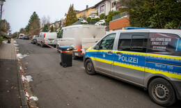 Gewaltdelikt am Aschenberg: Mann (33) mit Stichverletzungen auf Gehweg