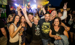 Alte Piesel: Rammstein-Tribute-Band Stammheim rockt ordentlich die Bühne