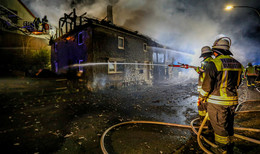 Unbewohntes Fachwerkhaus brennt: Niemand wird verletzt