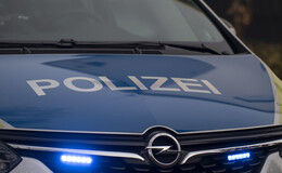 Harley-Davidson auf der A 7 in Baustelle gestürzt - Fahrer schwer verletzt