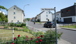 Hinterburg: Anwohner klagen über Verkehrschaos am Grezzbachpark
