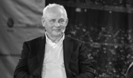 Weltmeister und Eintracht-Legende Bernd Hölzenbein ist tot
