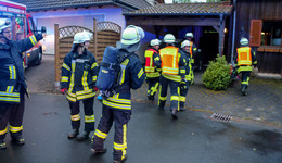 Aufregung am Morgen: CO-Melder schlagen Alarm - Feuerwehr lüftet