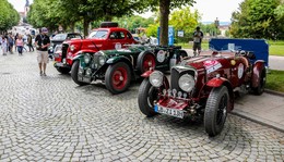 Die wohl schönsten Autos der letzten 95 Jahre auf der Pauluspromenade