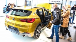 "Zeig Dich" bei Krah + Enders: Premiere BMW X 2 und Facelift Mini-Modelle
