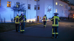 Essen auf Herd löst Einsatz aus: Glimpflicher Ausgang in der Frankfurter Straße