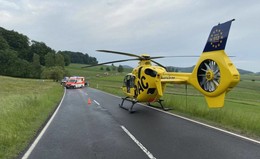 In Höhe Rödergrund: Motorrad kommt von Straße ab - Fahrer schwer verletzt
