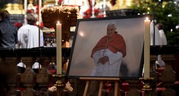 Trauer um Benedikt XVI.: Requiem im Fuldaer Dom am 4. Januar