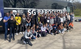 U13 der SG Barockstadt besuchte Bundesligaspiel Dortmund - Frankfurt