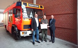 Große Freude über erneute Spende beim Deutschen Feuerwehr-Museum