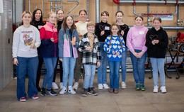 Girls&apos; Day in der Fuldaer R+S Group: Mädchen-Power für Elektrotechnik