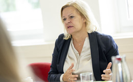 Nancy Faeser und die Hessen-SPD wollen Wahlrecht für Flüchtlinge