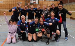 Rotenburger Volleyballdamen feiern Weihnachten als Tabellenführer