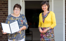 Staatsekretärin Anne Janz würdigt herausragende pflegerische Leistungen