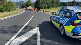 Schwerer Unfall in der bayerischen Rhön: Toyota-Fahrerin wird schwer verletzt